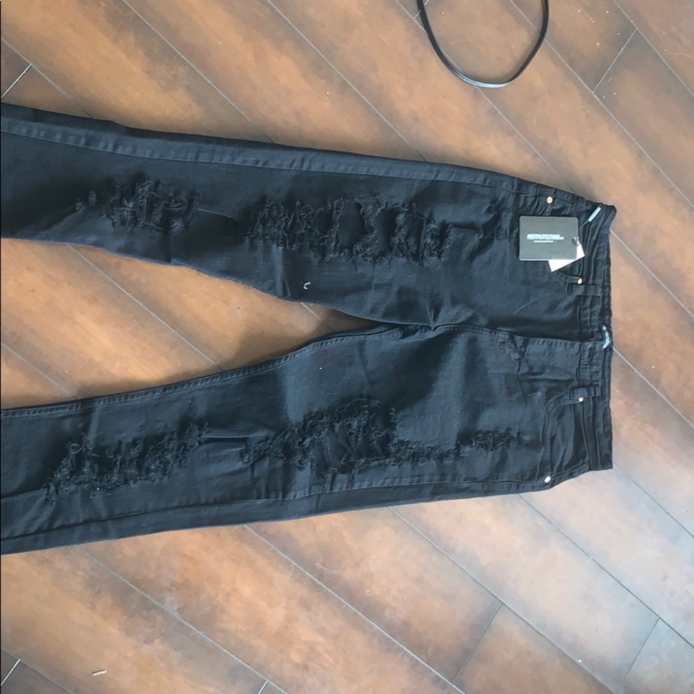 Shape Rip Skinny Jeans